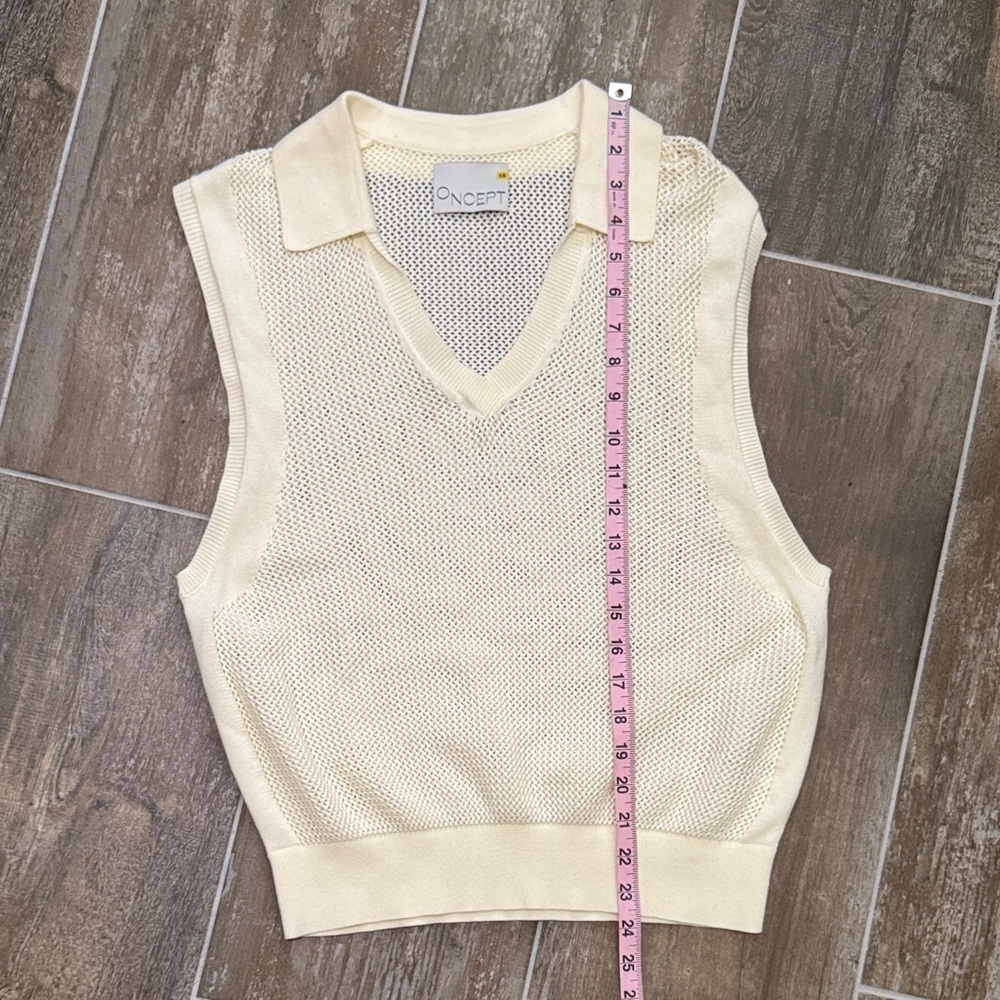 Oncept Kennedy Chic Cream V-Neck Sweater Vest - Picture 9 of 12